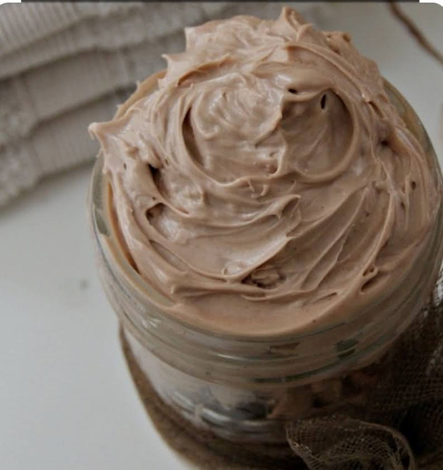 8 oz. Shea Butter Scented Cinnamon Bun Body Cream